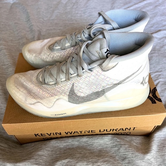 Nike Zoom KD12 NRG basketball shoes - Picture 1 of 7